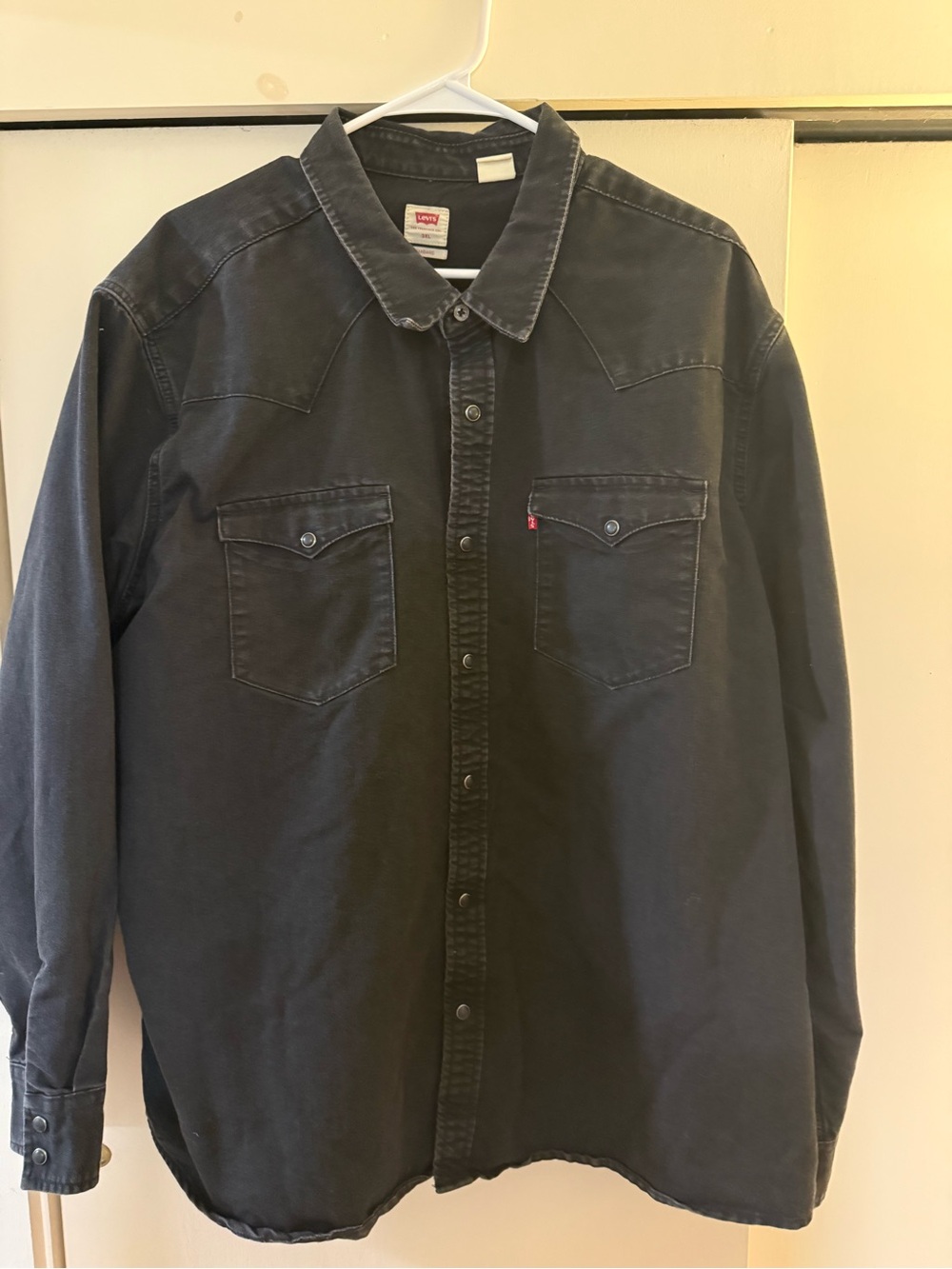Levi's Men's Dark Black Denim Button-Down Shirt